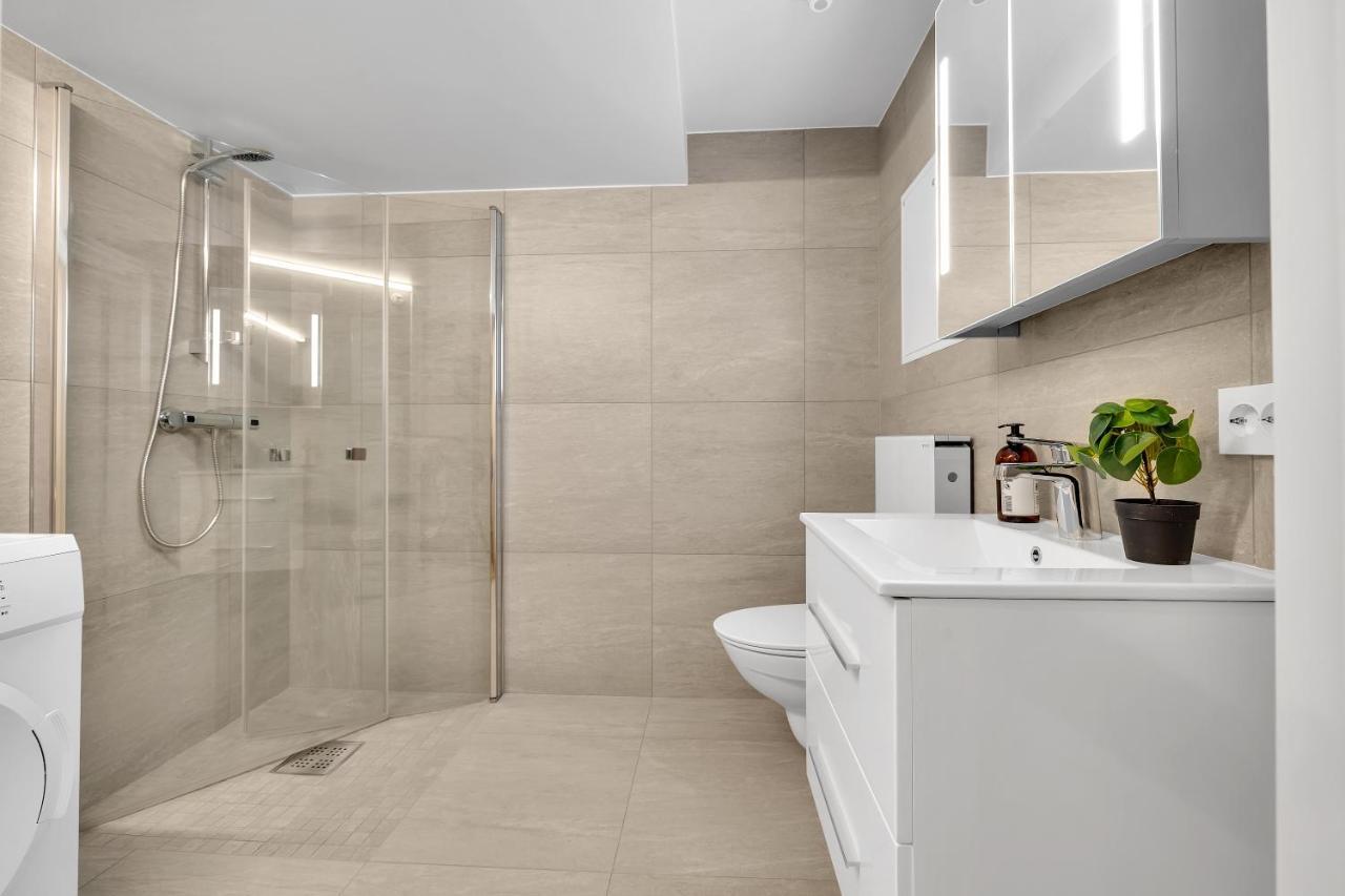 Totalapartments Storgata City Apartments Тромсё Экстерьер фото