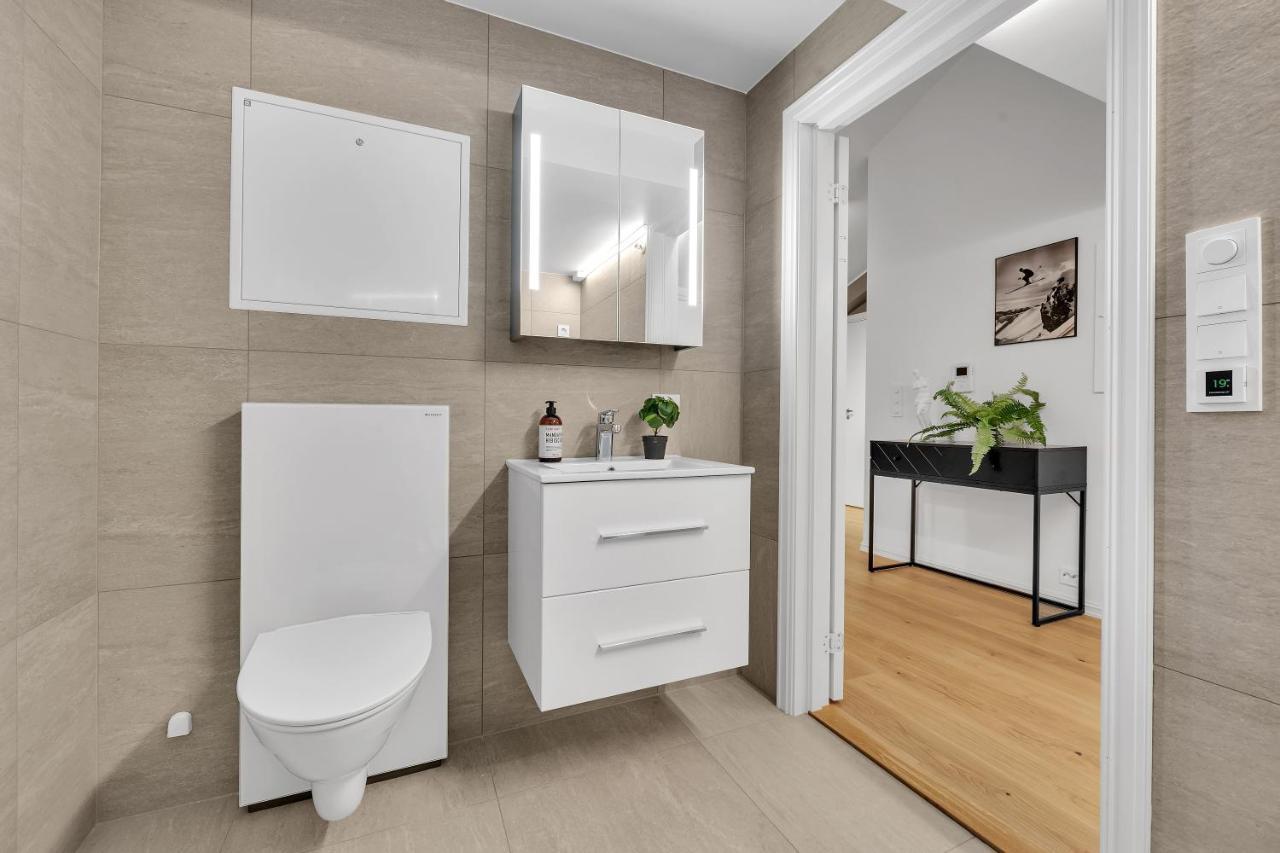 Totalapartments Storgata City Apartments Тромсё Экстерьер фото